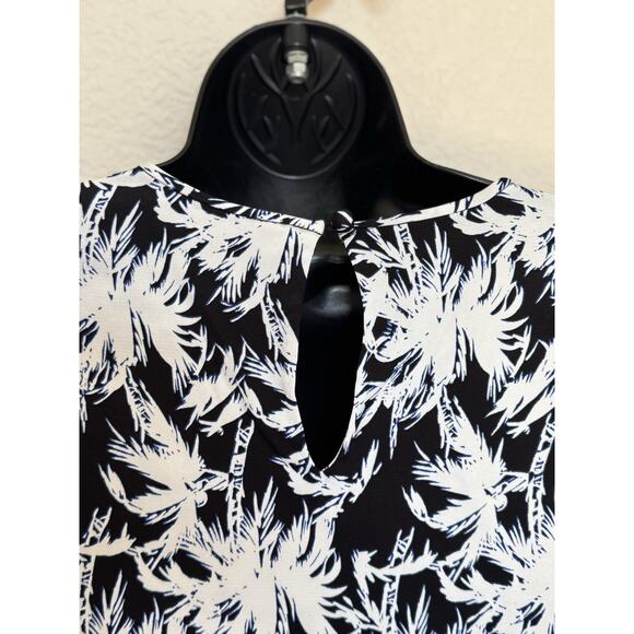 Diane Von Furstenberg Arlene Top Palm Print Silk Blend, M - Picture 7 of 11